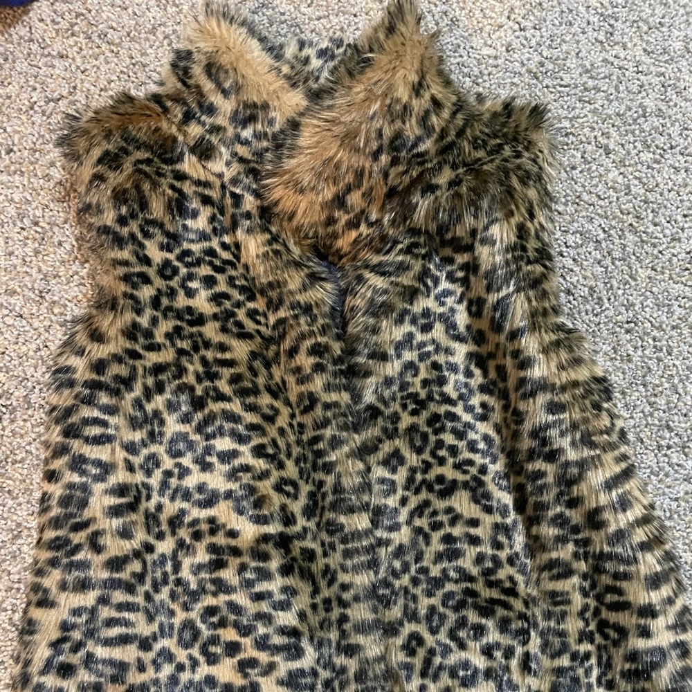 Girls size 10/12 animal print vest